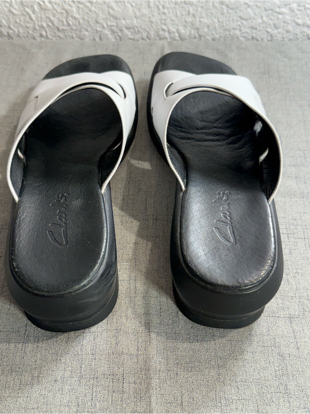 Vintage Clarks White Leather Chunky Wedge Sandals Slides Y2K Women's 10M - Picture 5 of 13